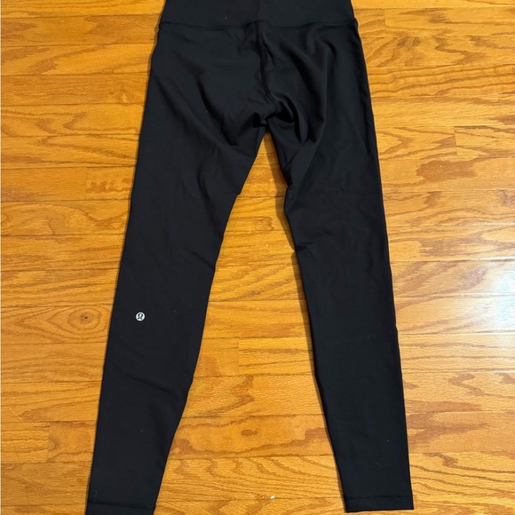 Lululemon Wunder Train High-rise Tight 28” Leggings Sz. 8 - Picture 4 of 9